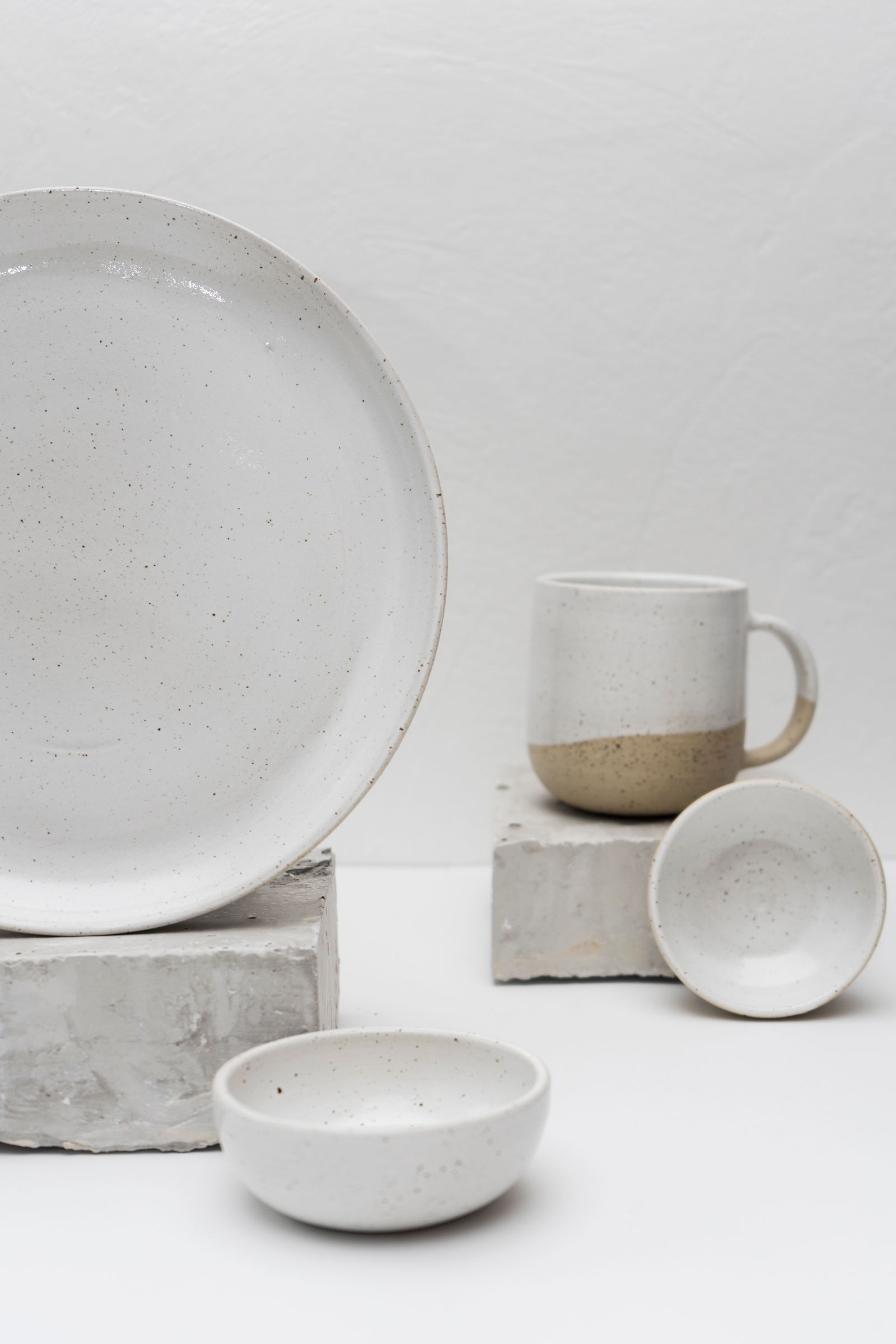 Table Set · Plate, Bowl & Cup
